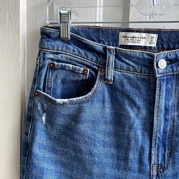 Abercrombie & Fitch Curve Love The Ankle Straight Ultra High Rise Jeans Long - Picture 4 of 9